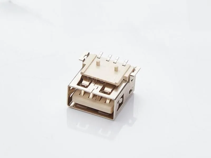 USB 2.0 Connector 4 Pin 13.8mm Length Right Angle SMT